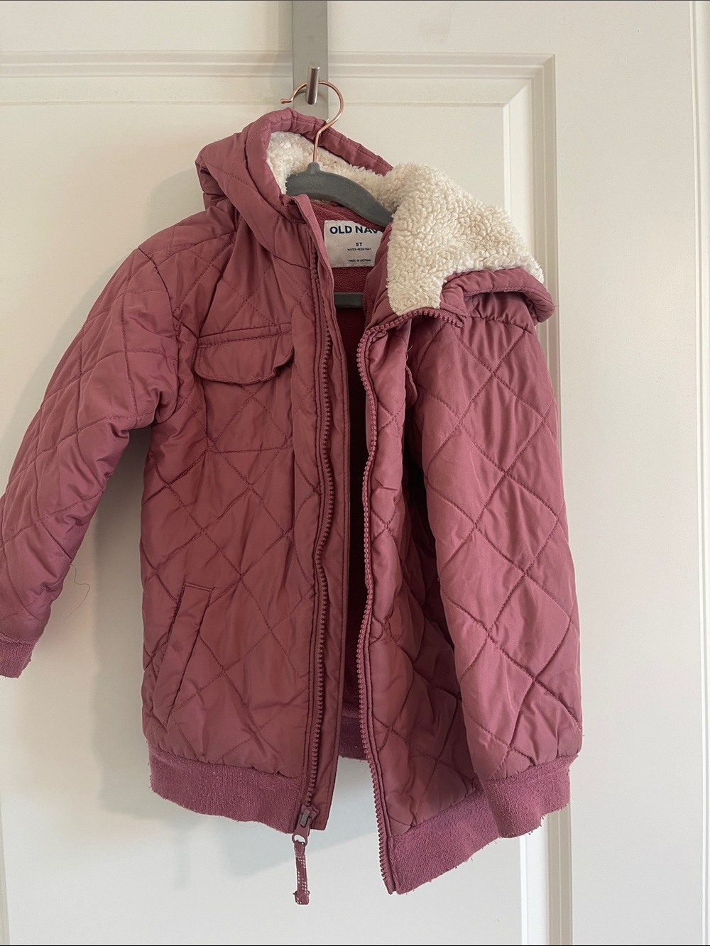 Old Navy Girls' Dusty Rose Quilted Hooded Jacket with Sherpa